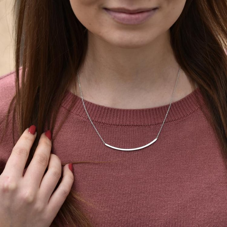 Stříbrný náhrdelník se zaoblenou destičkou 42358