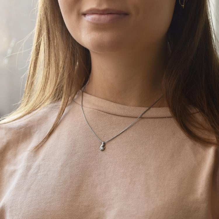 Platinový náhrdelník s diamantem Maise 35977