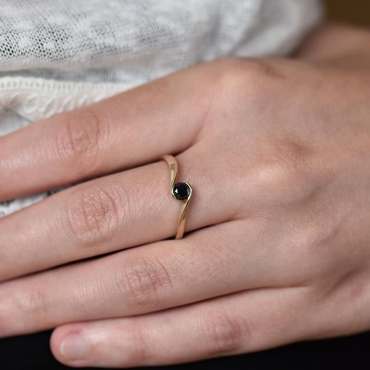 Prsten s diamantem 21968