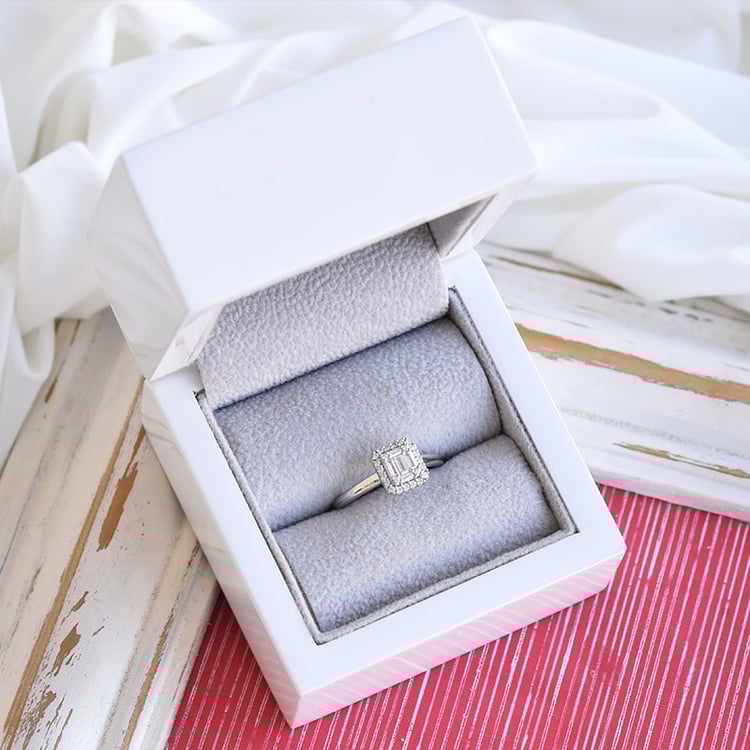 Halo prsten z bílého zlata 85323