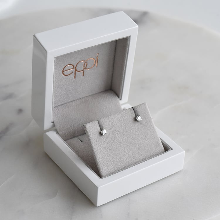 Minimalistické náušnice ze zlata 91955