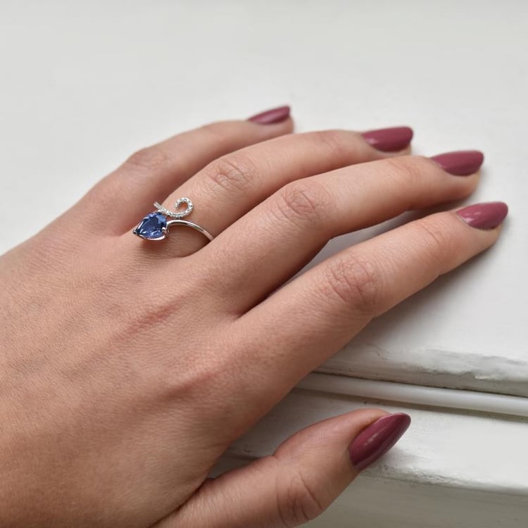 Prsten s tanzanitem 39140