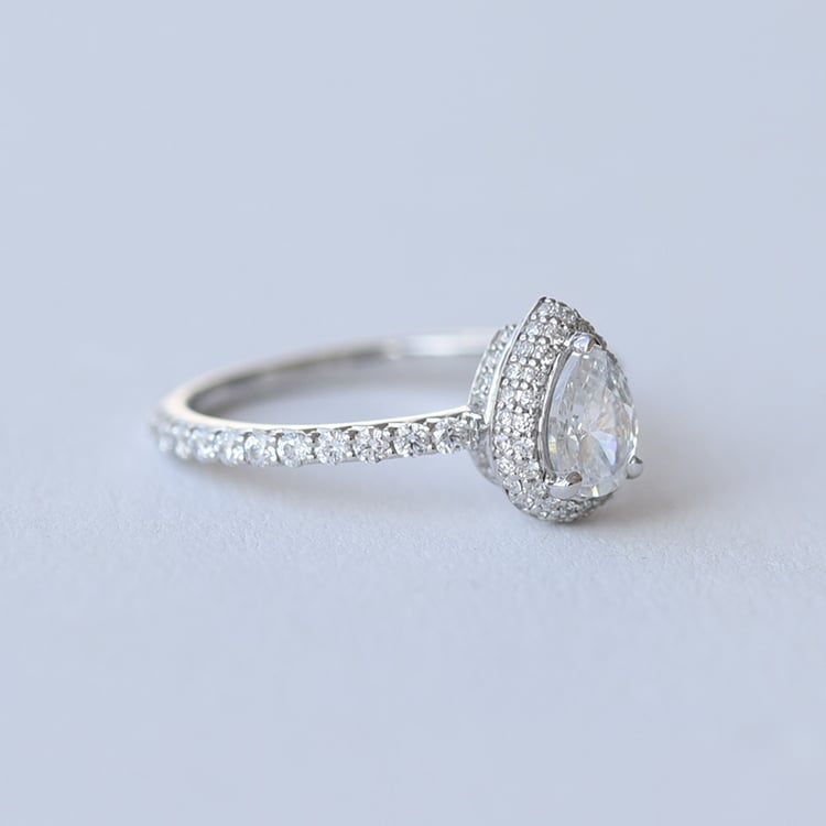 Zásnubní prsten s diamanty 61239