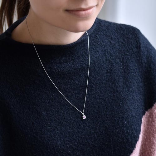 Safírový halo přívěsek s diamanty Ketzia