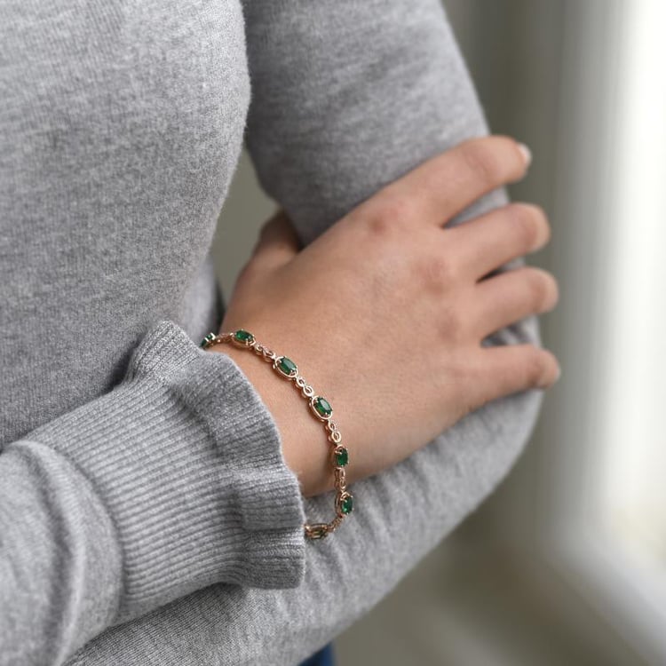 Smaragdový náramek s diamanty 2145