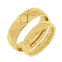 Zlaté snubní prsteny se vzorem Becy