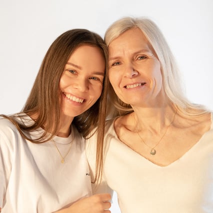 Set stříbrných karma přívěsků pro dva Rivas