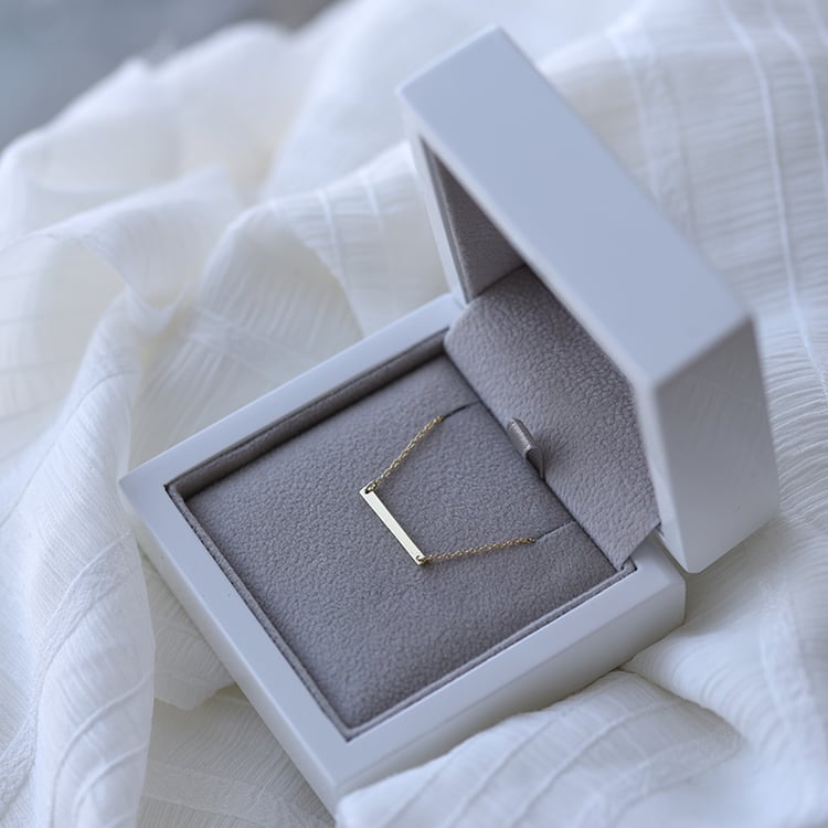 Stříbrný minimalistický náramek Bar 102998