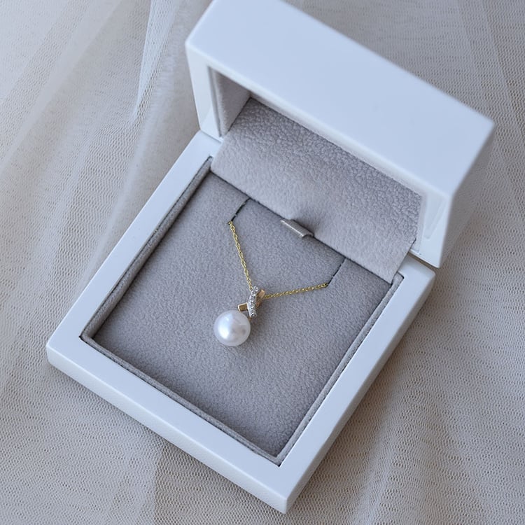 Perlový přívěsek 66850