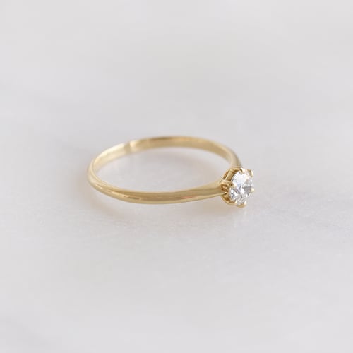 Zásnubní prsten s diamantem Vanani