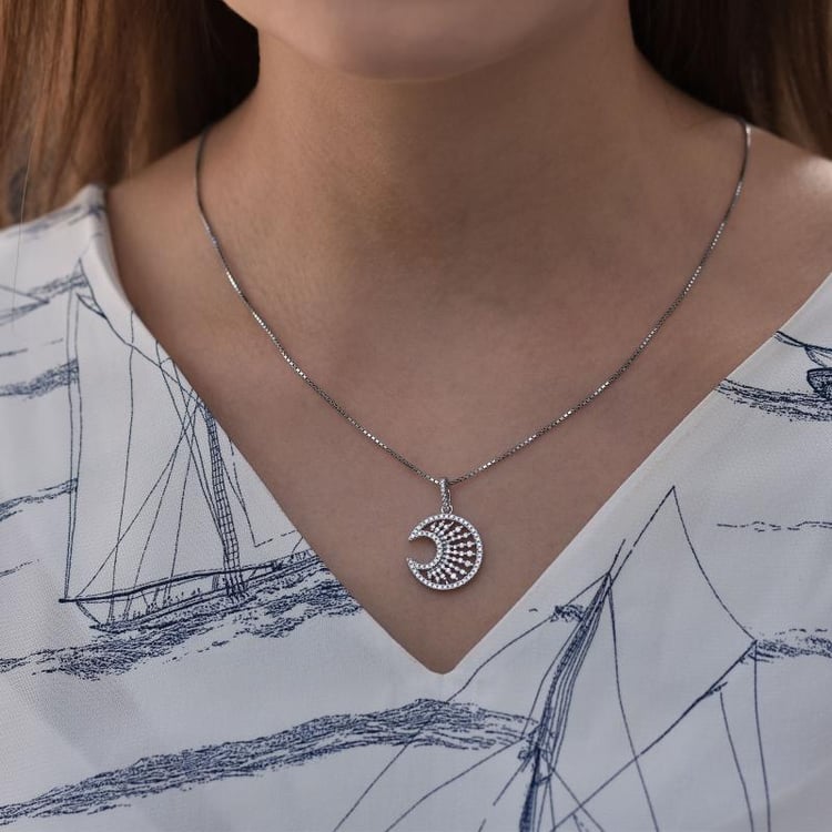 Stříbrný půlměsíc v přívěsku 35721