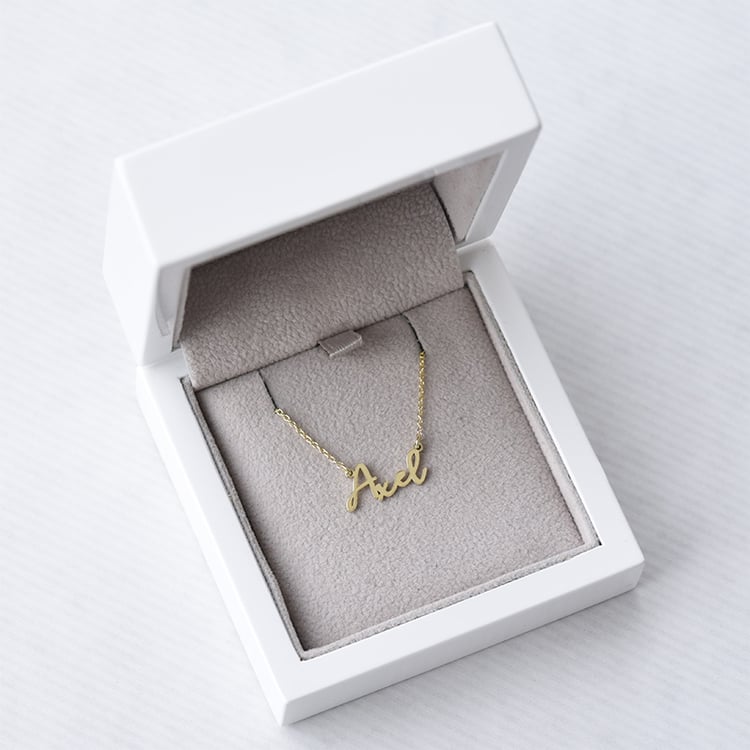 Zlatý náhrdelník se jménem 70164