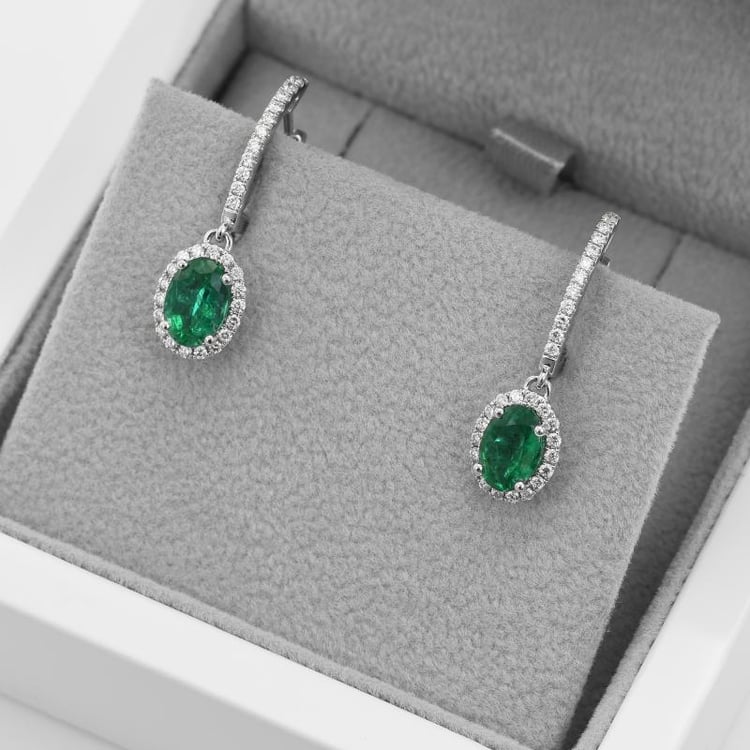 Náušnice se smaragdy a diamanty 2443