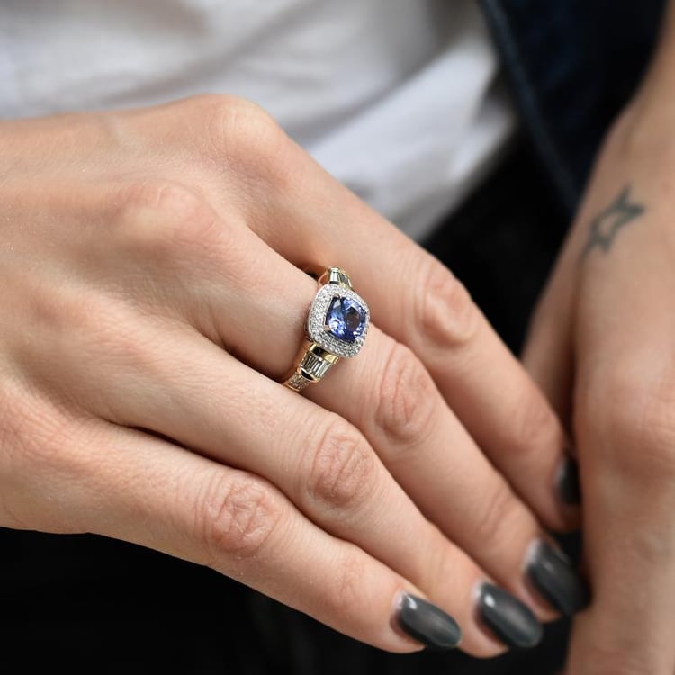 Zlatý prsten s tanzanitem 6090