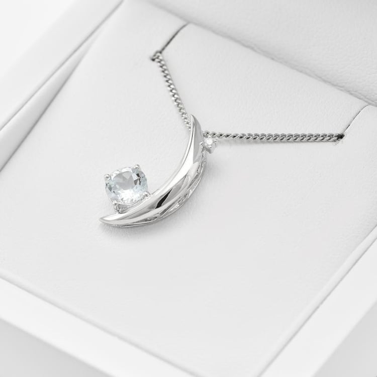 Přívěsek ve tvaru měsíce s akvamarínem Anuha 17924