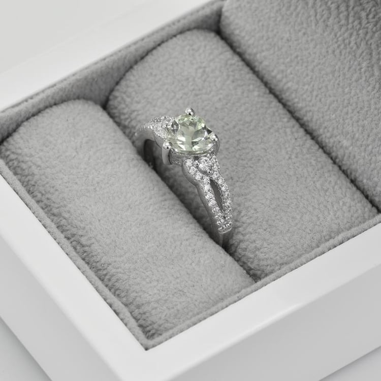 Prsten ze stříbra 40521