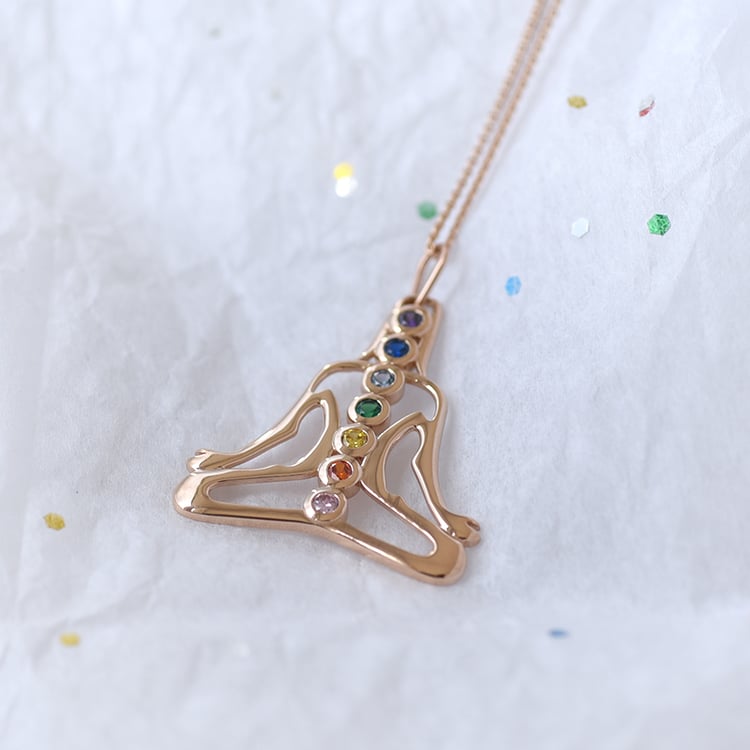 Zlatý přívěsek se zirkony 62576