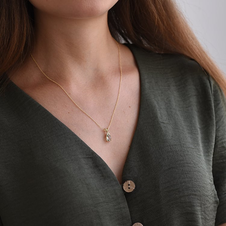 Ametystový náhrdelník ze zlata 72167