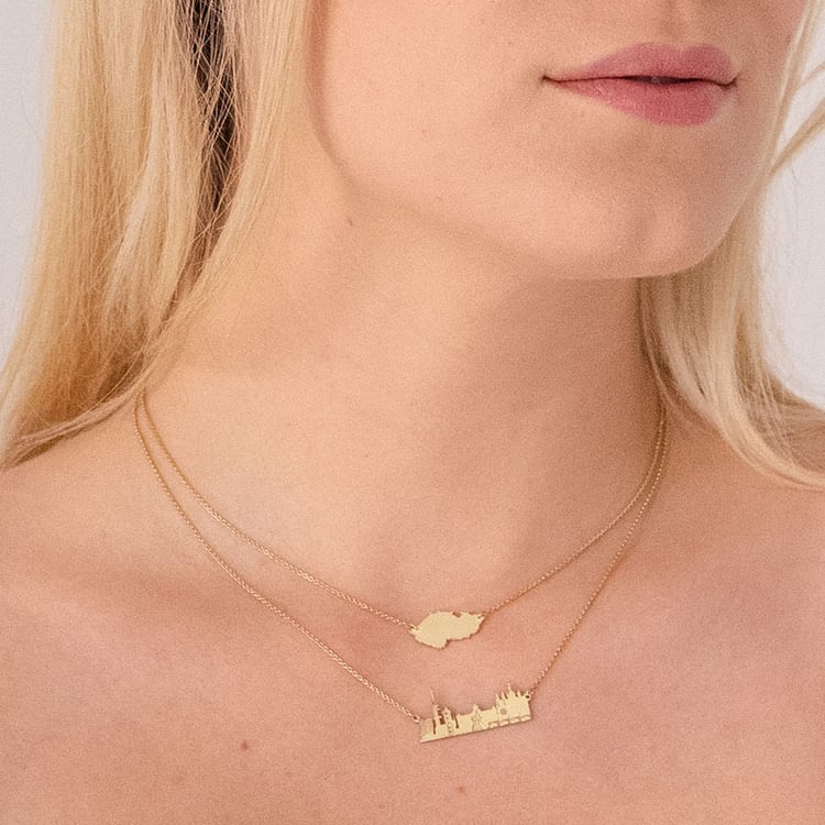 Stříbrný náhrdelník Česká republika 107137