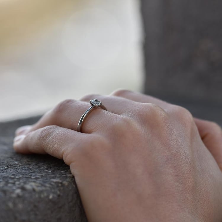 Zásnubní prsten s lab-grown diamantem Enemie 115593