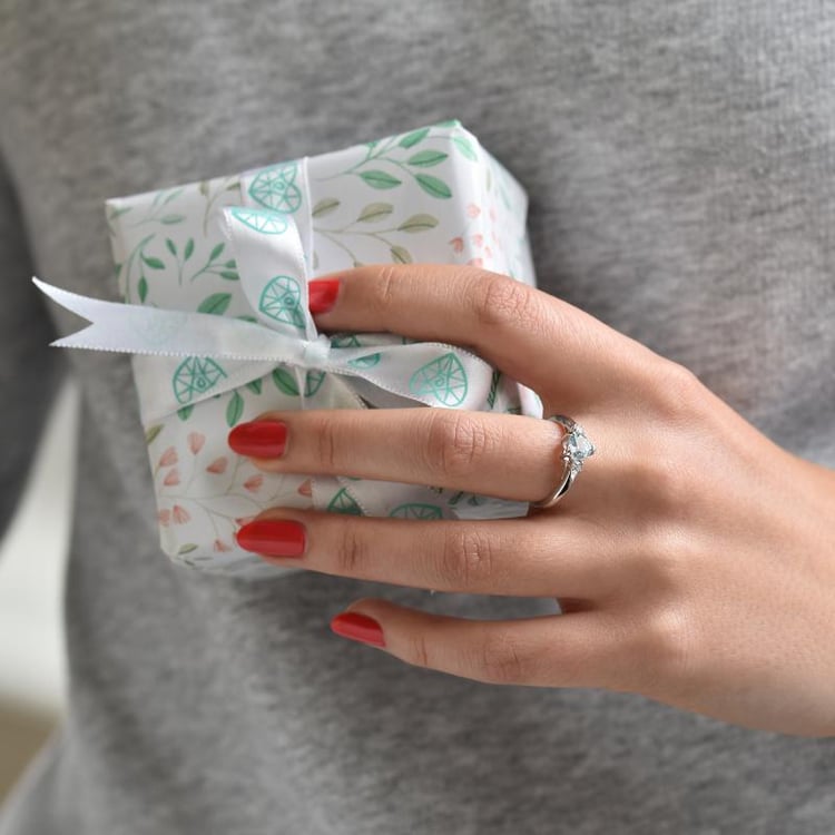 Akvamarínové srdce ve zlatém prstenu 42769