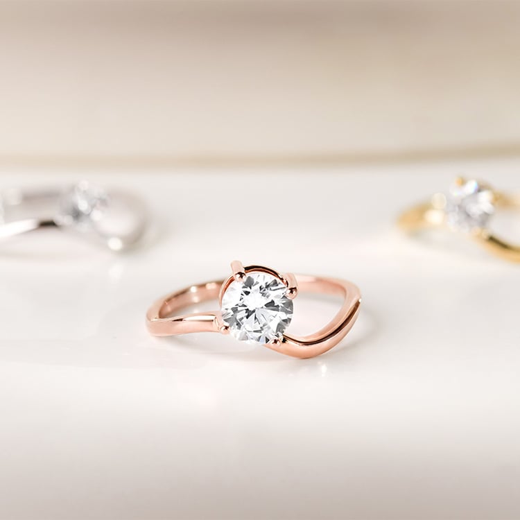 Prsten s round diamantem 154753