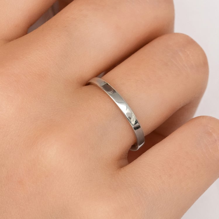 Ploché snubní prsteny z platiny 158873