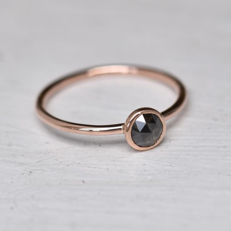 Salt´n´pepper prsten z růžového zlata 44977