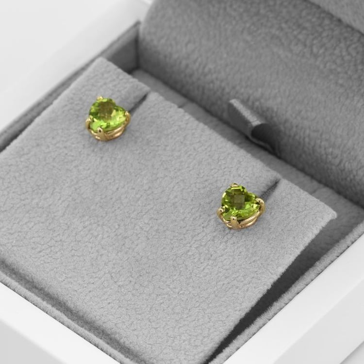 Náušnice s olivíny ve tvaru srdíčka 49808