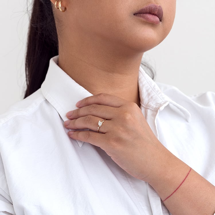 Zlatý cluster zásnubní prsten s 0.41 ct IGI certifikovaným lab-grown diamantem Rosa 128448