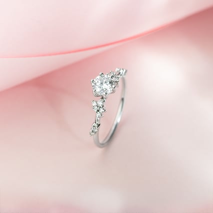 Romantický zásnubní prsten s diamanty Therese