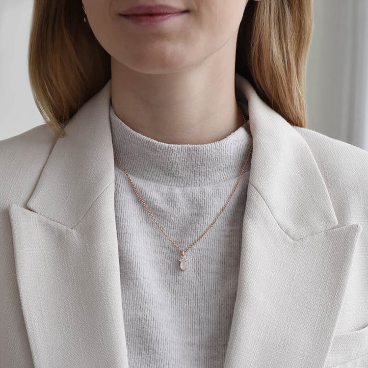 Pozlacený stříbrný přívěsek s měsíčním kamenem a topazy 93459