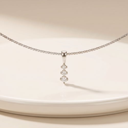 Minimalistický diamantový přívěsek Zusa