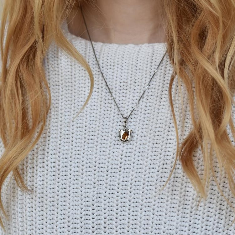 Přívěsek ze stříbra s tulipánkem 28576