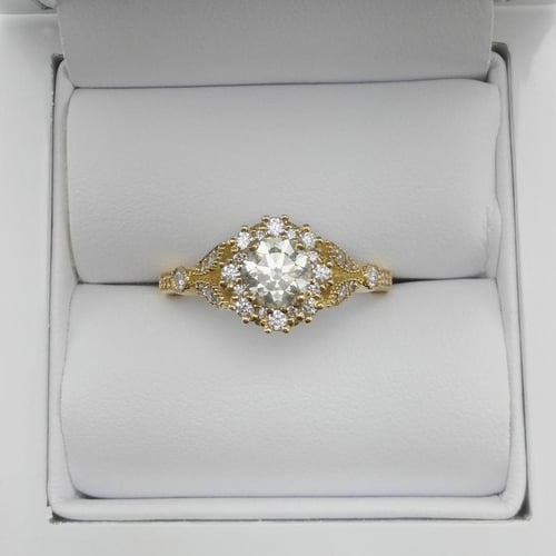 Vintage set prstenů ze zlata vykládaného diamanty Jill