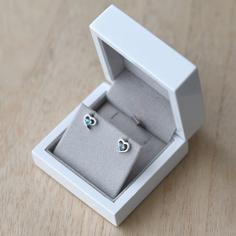 Náušnice ve tvaru srdce s topazy 59151