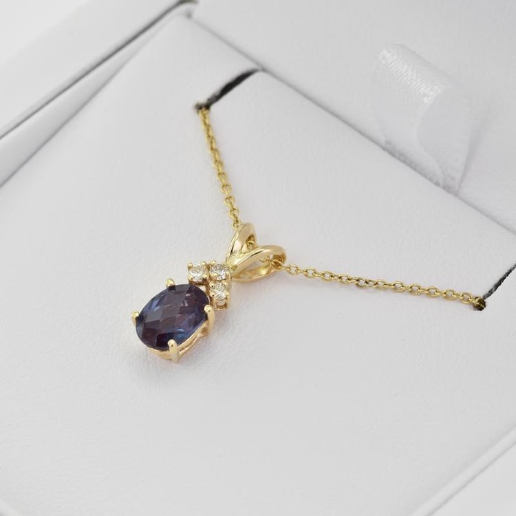 Alexandritový náhrdelník 27677