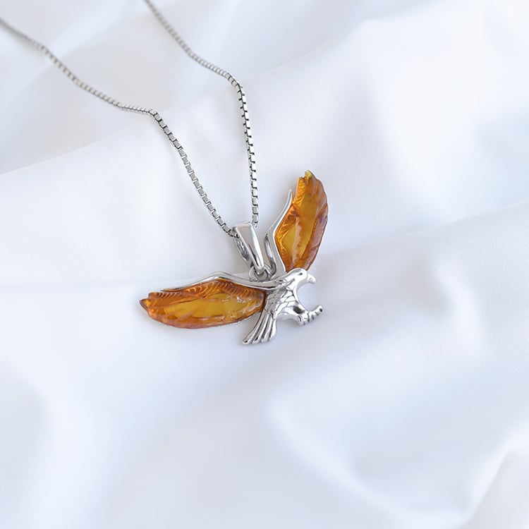 Stříbrný přívěsek ve tvaru orla 88815