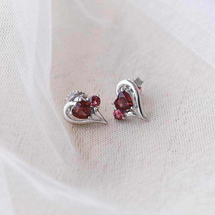 Srdíčkové náušnice 70952