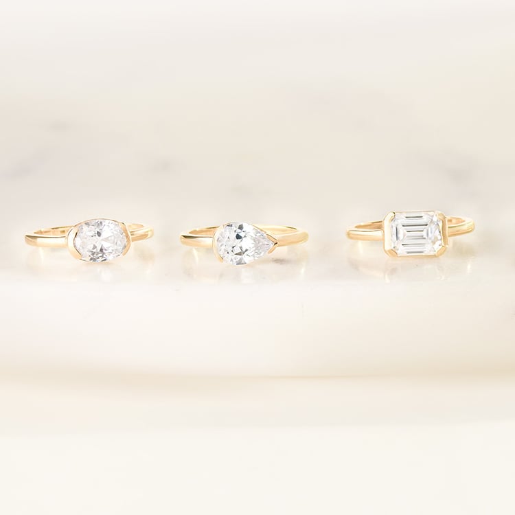 Zlatý prsten s half-bezel oválným lab-grown diamantem Hortensia 164280