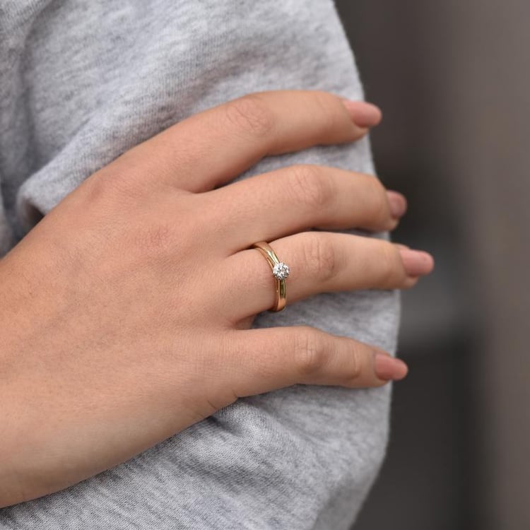 Prsten ze zlata Rima 9365