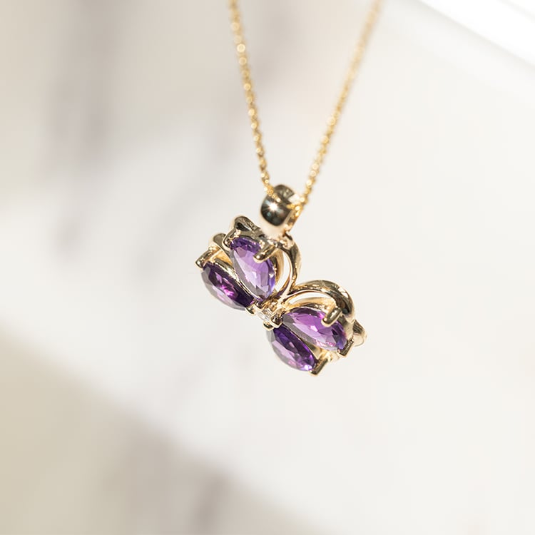 Přívěsek s ametystovým čtyřlístkem Celerity 137126