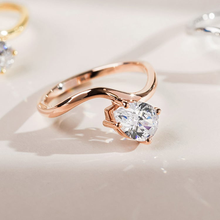 Elegantní zásnubní prsten ze zlata 154739