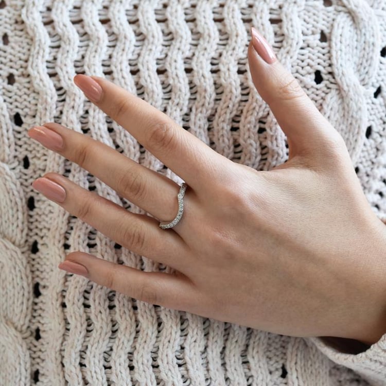 Vykrojený zlatý snubní prsten 40259