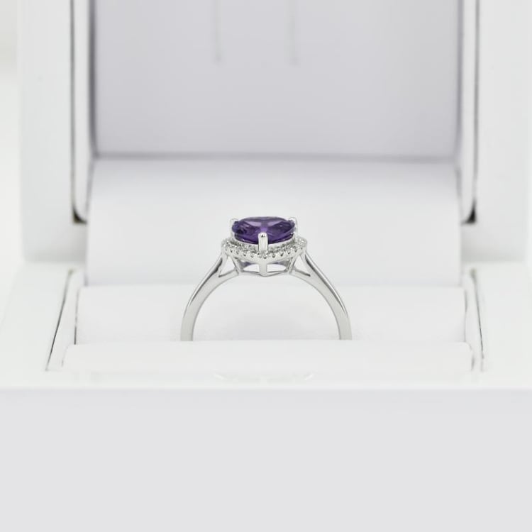 Zlatý prsten s ametystem 15323