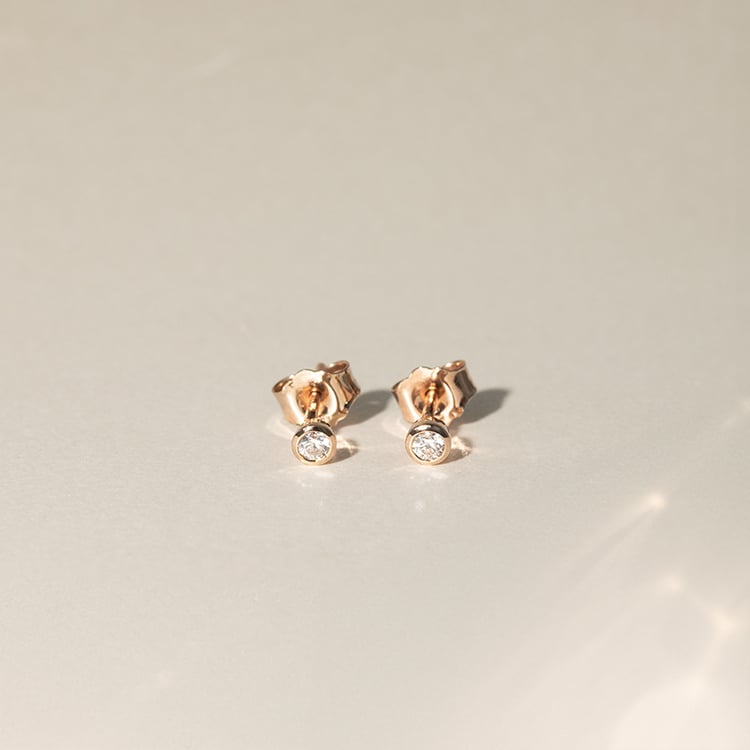 Minimalistické bezel náušnice s lab-grown diamanty Tofine 150226