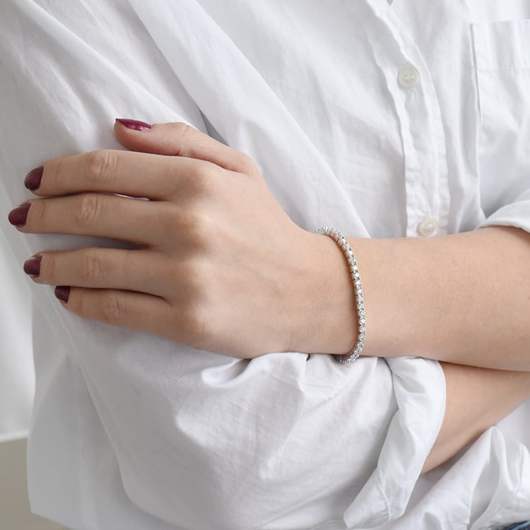 Náramek s třpytivými zirkony 90707