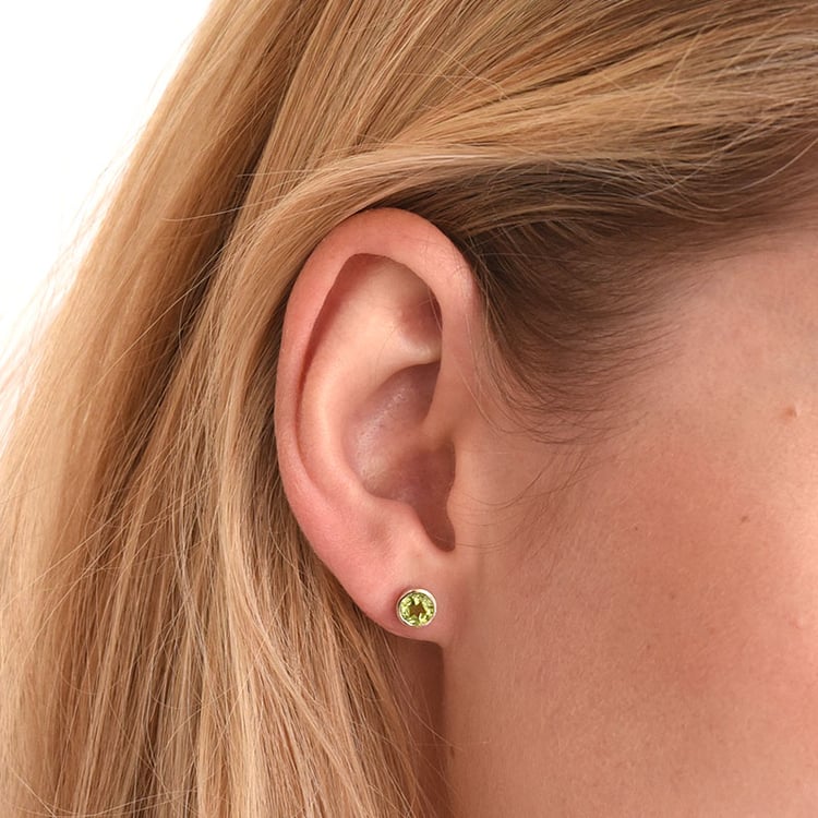 Stříbrné bezel náušnice s olivíny Wetty 102722