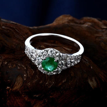 Prsten z bílého zlata 3643