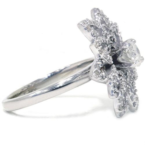 Zlatý prsten s diamanty Coby 7076